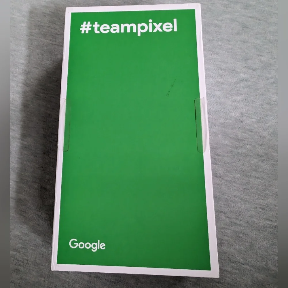 Google Pixel 3 XL BOX and accessories, NO PHONE included. Please see description
